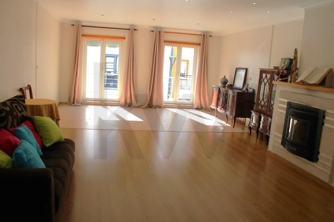 Prédio para Venda em Nossa Senhora da Vila, Nossa Senhora do Bispo e Silveiras Foto 45