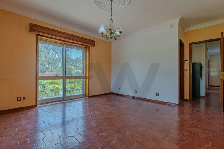 Moradia T7 para Venda em Argoncilhe Foto 29