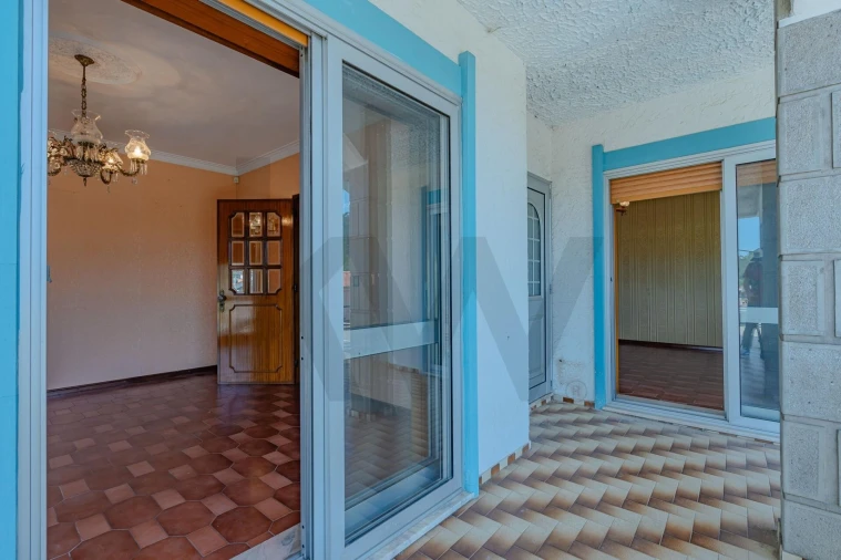 Moradia T7 para Venda em Argoncilhe Foto 26