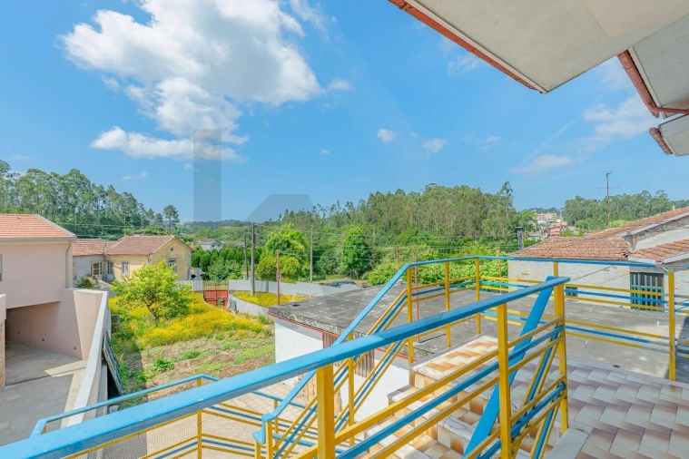 Moradia T7 para Venda em Argoncilhe Foto 36