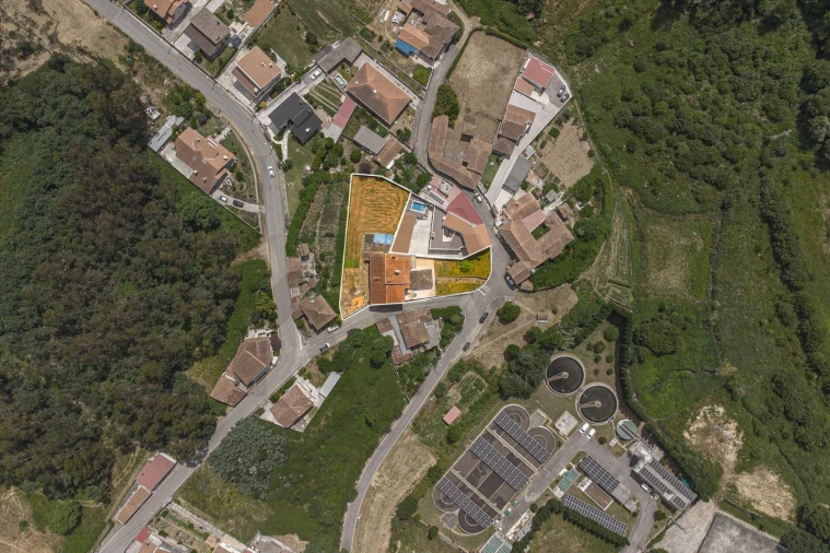 Moradia T7 para Venda em Argoncilhe Foto 66