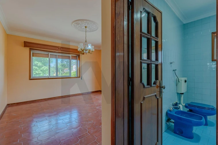 Moradia T7 para Venda em Argoncilhe Foto 27