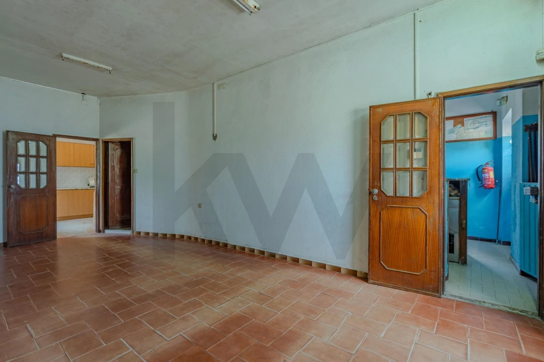 Moradia T7 para Venda em Argoncilhe Foto 52