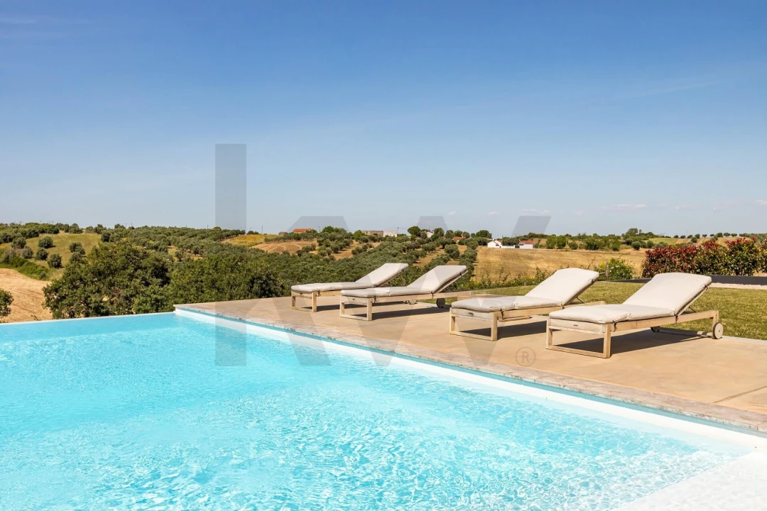 Moradia T4 para Venda em Achete, Azoia de Baixo e Póvoa de Santarém Foto 3