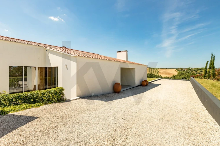 Moradia T4 para Venda em Achete, Azoia de Baixo e Póvoa de Santarém Foto 46