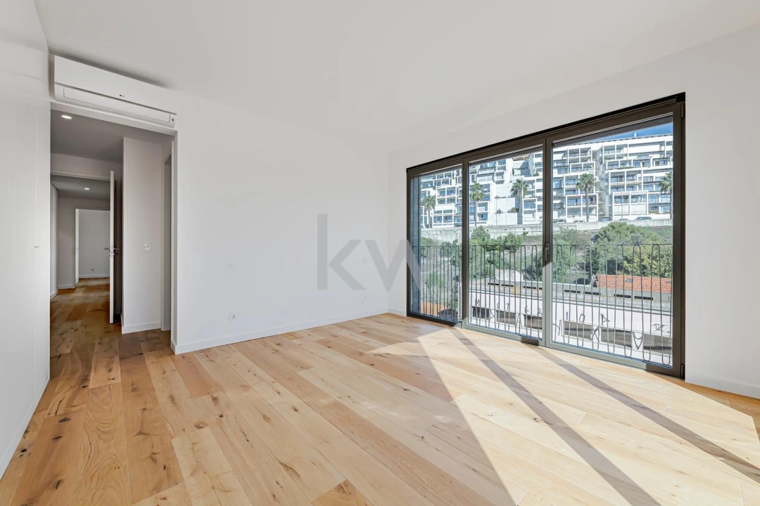 Apartamento T4 para Venda em Algés, Linda-A-Velha e Cruz Quebrada-Dafundo Foto 26