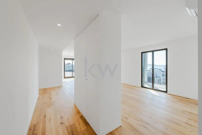 Apartamento T4 para Venda em Algés, Linda-A-Velha e Cruz Quebrada-Dafundo