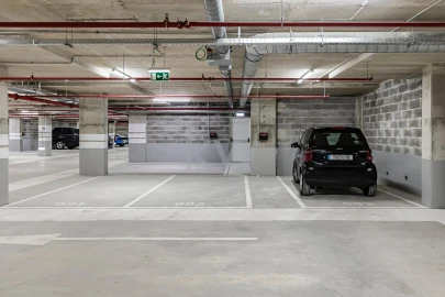 Apartamento T4 para Venda em Algés, Linda-A-Velha e Cruz Quebrada-Dafundo