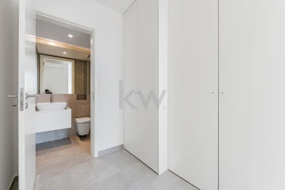 Apartamento T4 para Venda em Algés, Linda-A-Velha e Cruz Quebrada-Dafundo