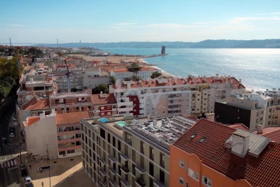 Apartamento T4 para Venda em Algés, Linda-A-Velha e Cruz Quebrada-Dafundo