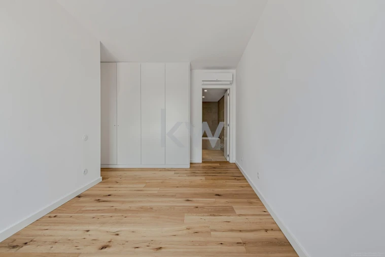 Apartamento T4 para Venda em Algés, Linda-A-Velha e Cruz Quebrada-Dafundo Foto 22