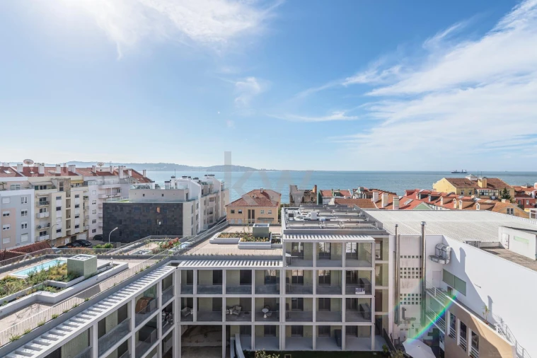 Apartamento T4 para Venda em Algés, Linda-A-Velha e Cruz Quebrada-Dafundo Foto 47