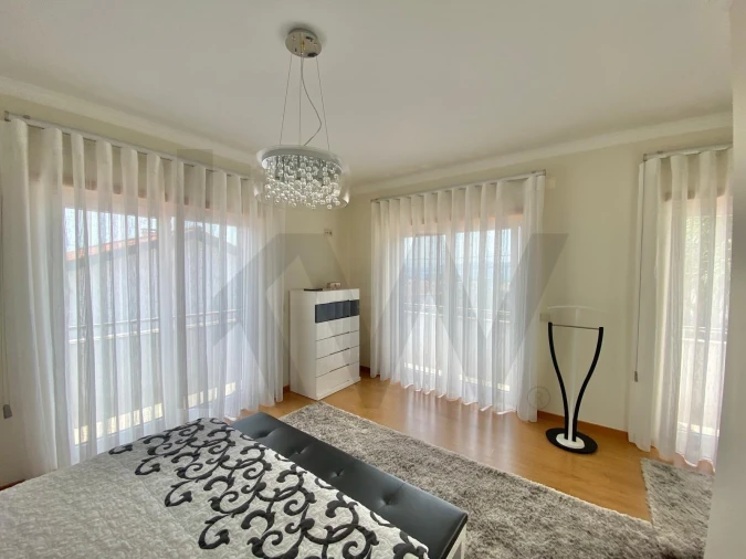 Moradia T3 para Venda em Valado dos Frades Foto 31