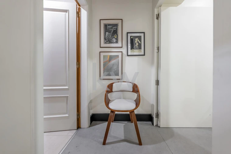 Loja para Venda em Alvalade Foto 13