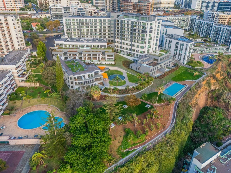 Apartamento T2 para Venda em São Martinho Foto 1
