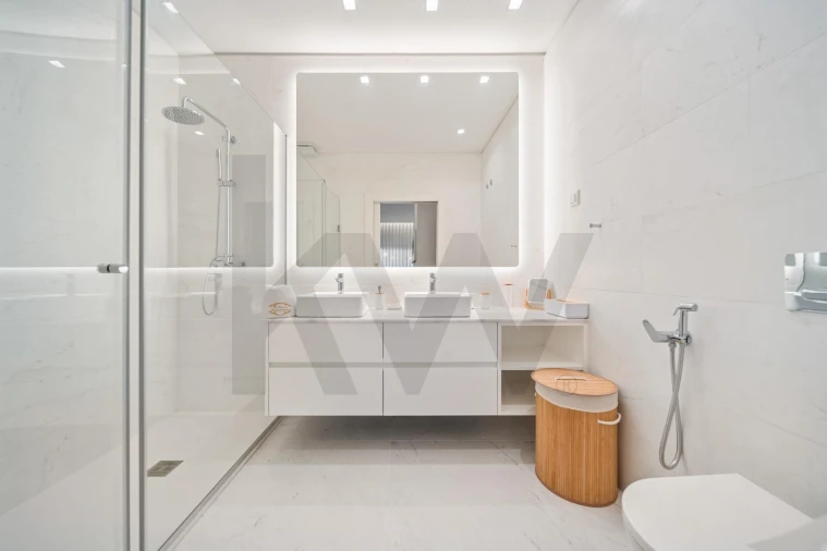Apartamento T2 para Venda em São Martinho Foto 18