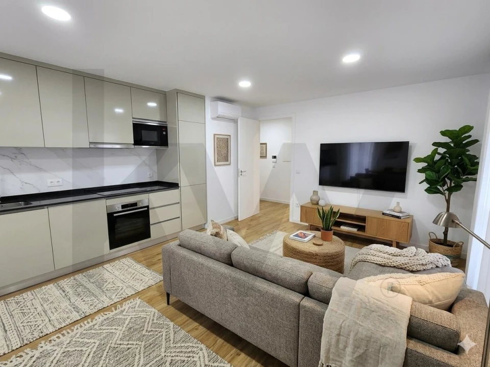 Apartamento T1 para Venda em Requeixo, Nossa Senhora de Fátima e Nariz Foto 3