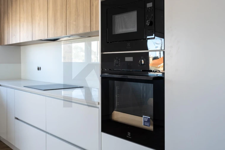 Moradia T3 para Venda em Santo Isidoro Foto 2