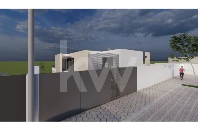 Moradia T4 para Venda em São Felix da Marinha