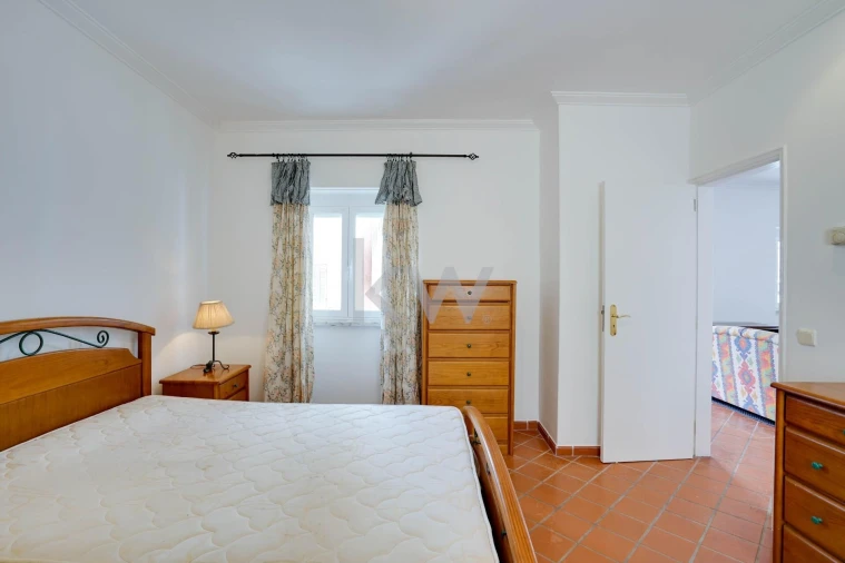 Moradia T1 para Venda em Agualva e Mira-Sintra Foto 9