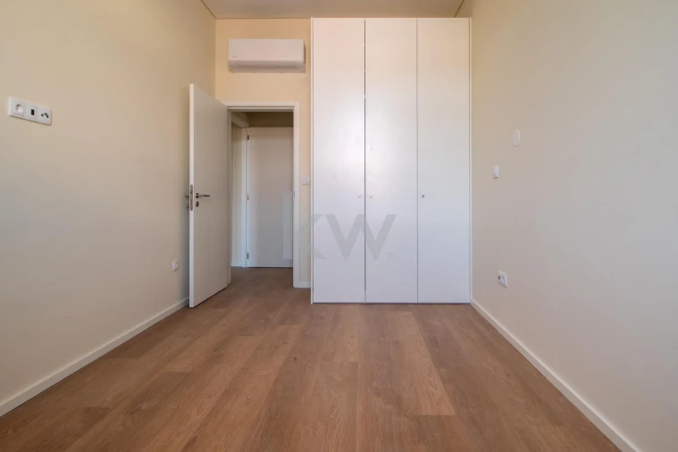 Apartamento T3 para Venda em Gulpilhares e Valadares Foto 7