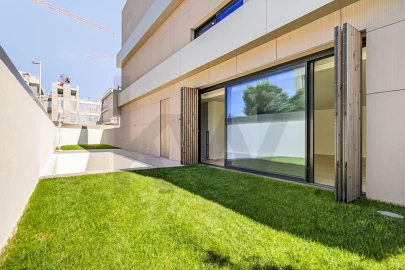 Apartamento T4 para Venda em Aldoar, Foz do Douro e Nevogilde