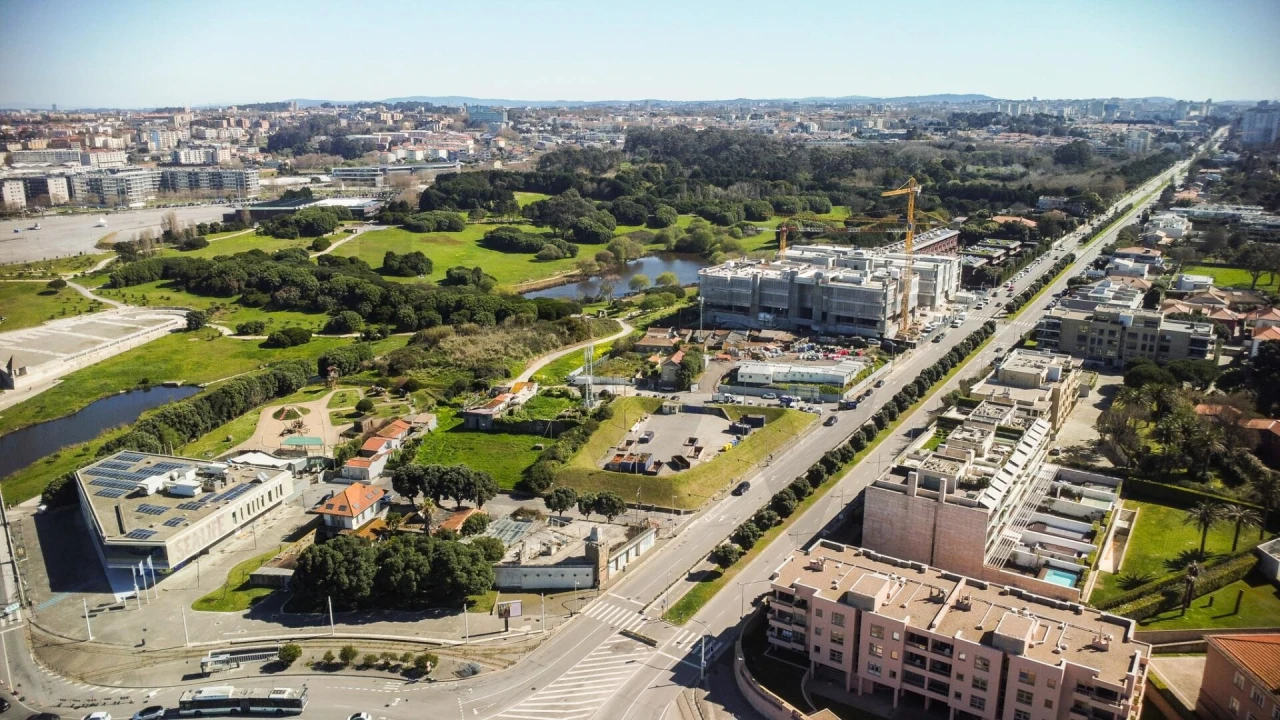 Apartamento T4 para Venda em Aldoar, Foz do Douro e Nevogilde Foto 38