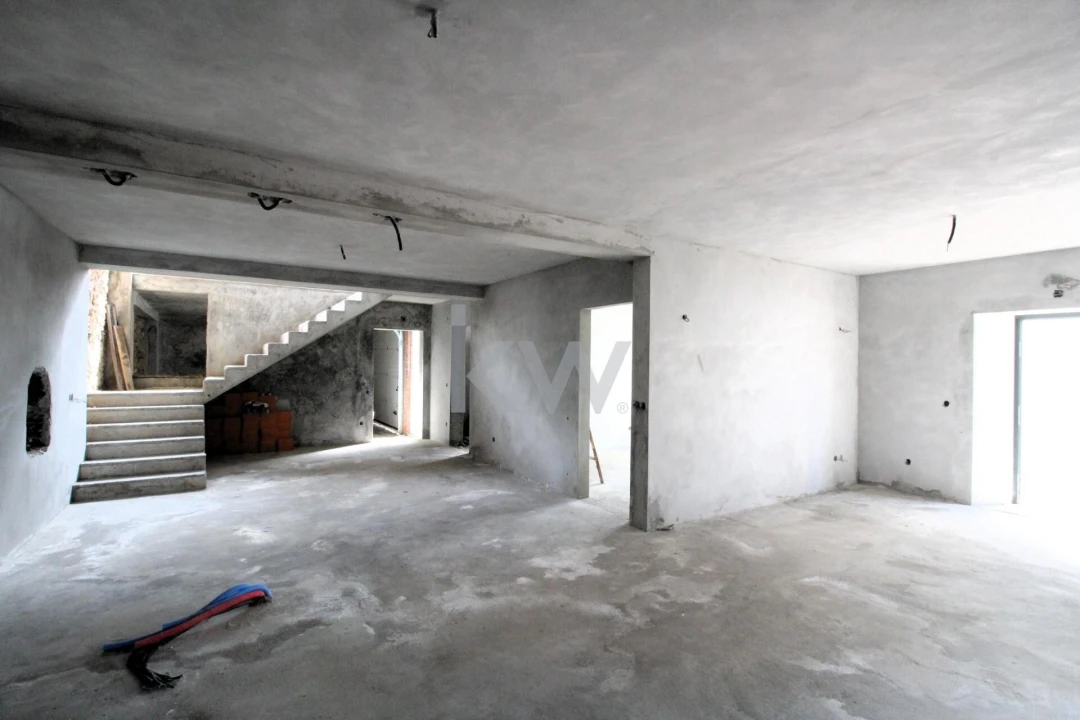 Moradia T3 para Venda em Soure Foto 2