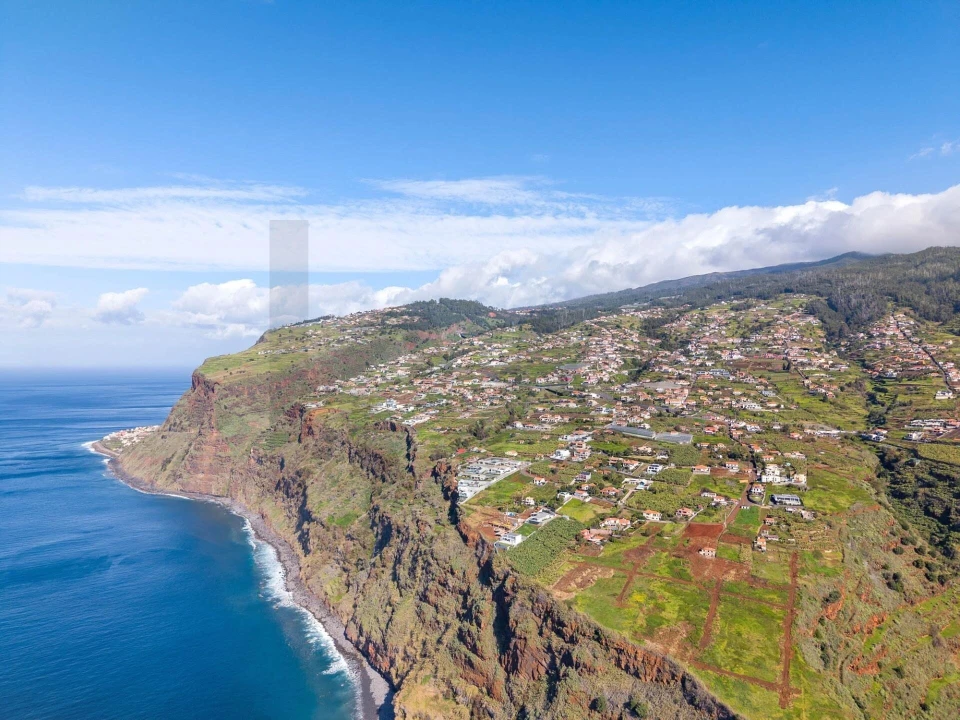 Moradia T3 para Venda em Estreito da Calheta Foto 14