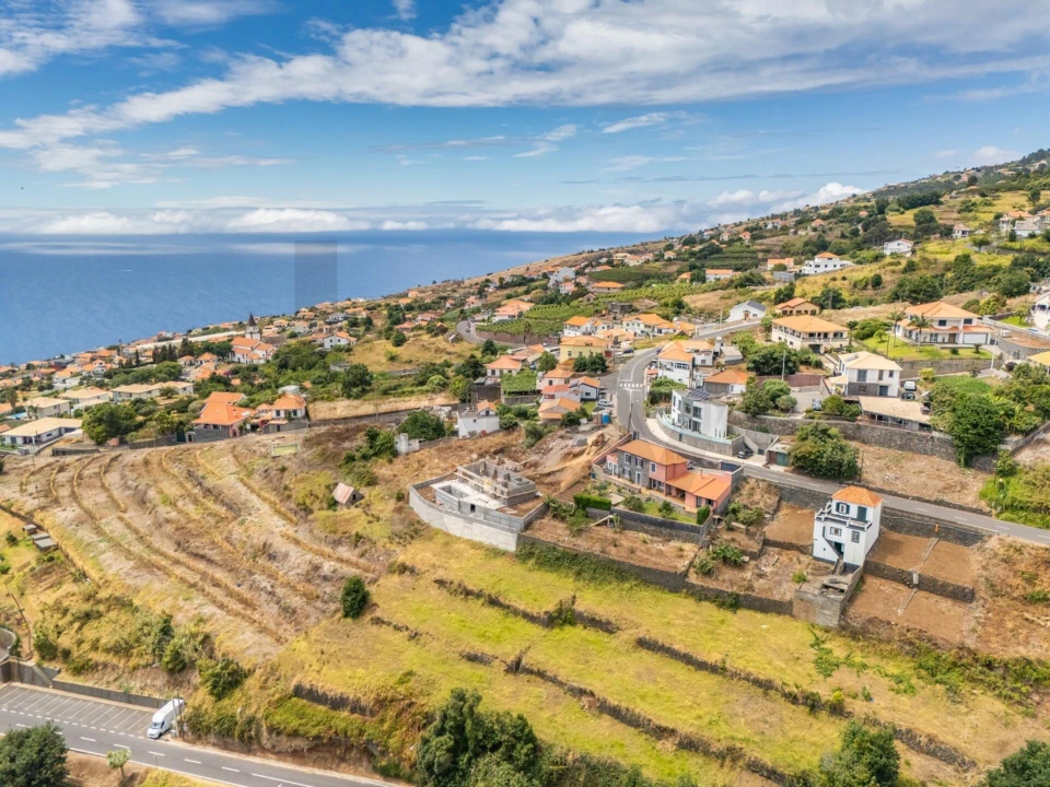 Moradia T3 para Venda em Estreito da Calheta Foto 11