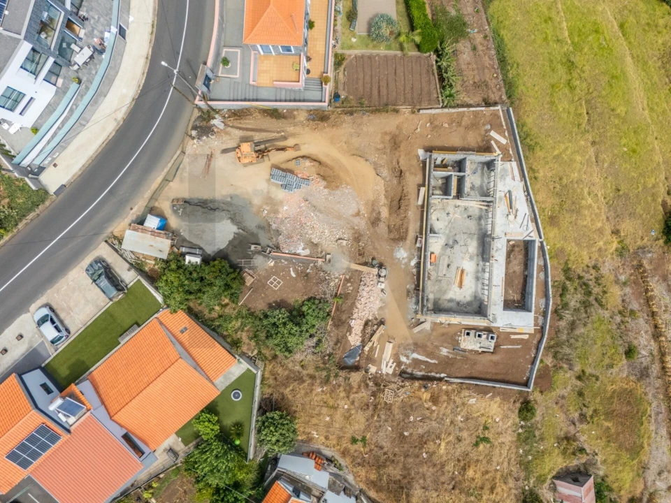 Moradia T3 para Venda em Estreito da Calheta Foto 15