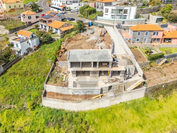 Moradia T3 para Venda em Estreito da Calheta Foto 10