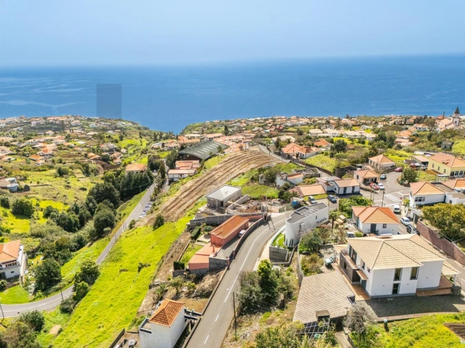 Moradia T3 para Venda em Estreito da Calheta Foto 5