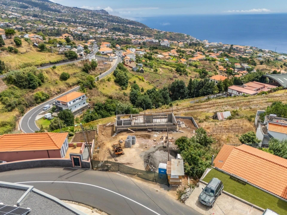 Moradia T3 para Venda em Estreito da Calheta Foto 5