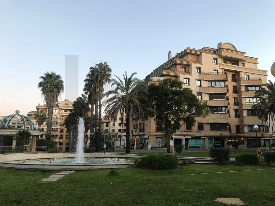 Loja para Trespasse em Sacavém e Prior Velho Foto 1