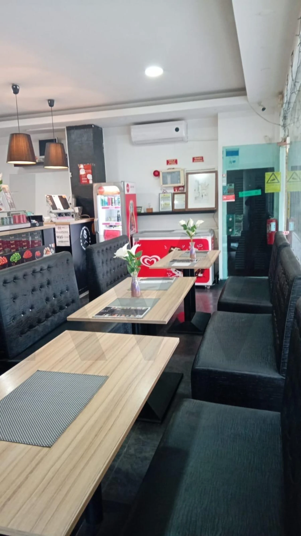 Loja para Trespasse em Sacavém e Prior Velho Foto 7