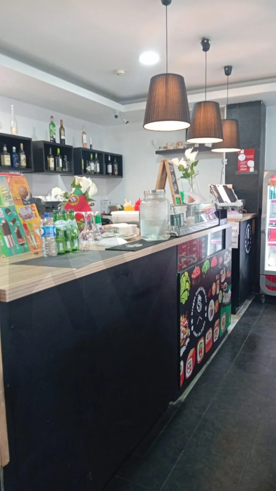 Loja para Trespasse em Sacavém e Prior Velho Foto 6