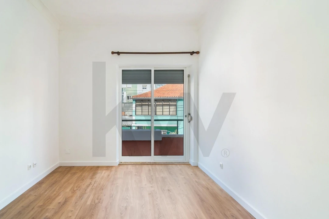 Apartamento T2 para Arrendamento em Almada, Cova da Piedade, Pragal e Cacilhas Foto 13