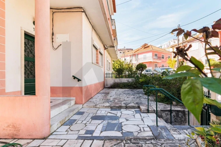 Apartamento T2 para Arrendamento em Almada, Cova da Piedade, Pragal e Cacilhas Foto 23