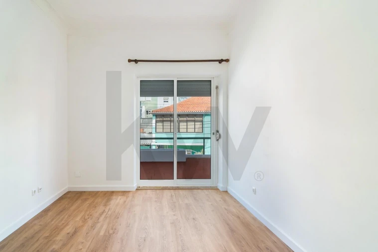 Apartamento T2 para Arrendamento em Almada, Cova da Piedade, Pragal e Cacilhas Foto 13