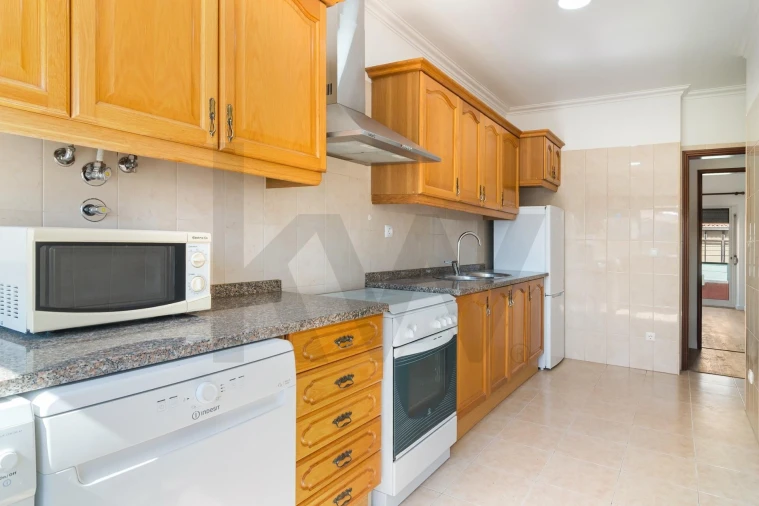 Apartamento T2 para Arrendamento em Almada, Cova da Piedade, Pragal e Cacilhas Foto 3