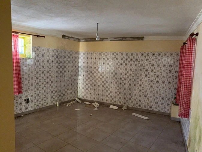 Moradia T4 para Venda em Pera do Moço Foto 34