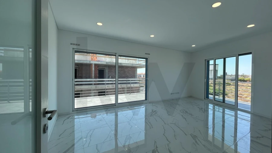 Apartamento T3 para Venda em São Pedro Foto 8