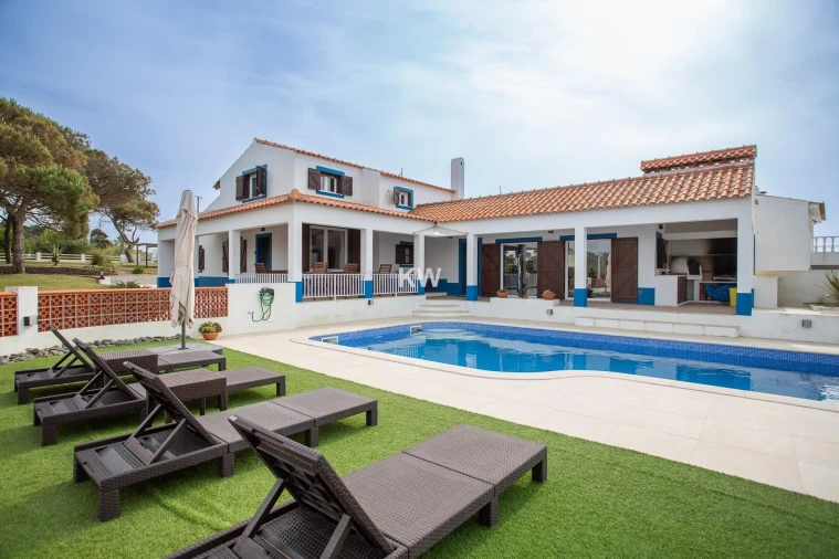 Moradia T4 para Venda em Melides Foto 4