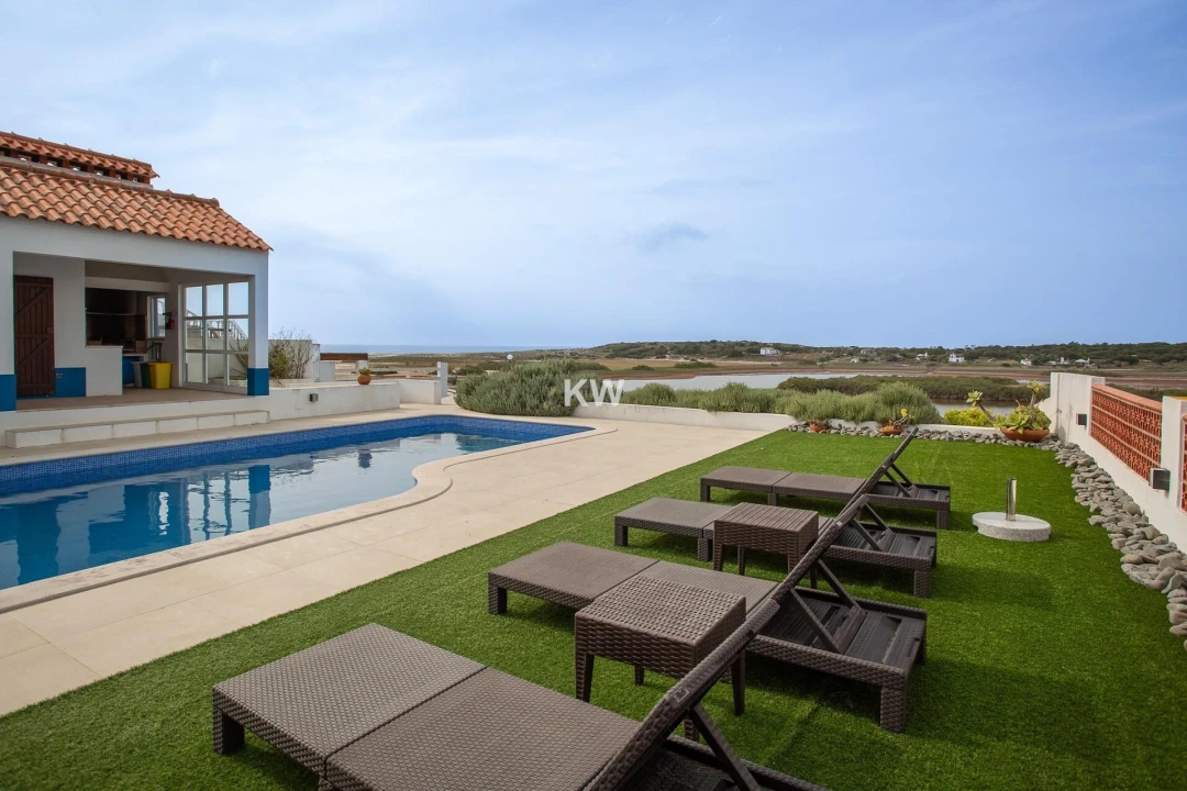 Moradia T4 para Venda em Melides Foto 5