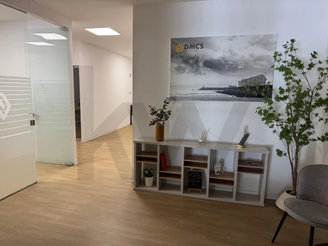 Armazém para Arrendamento em Custóias, Leça do Balio e Guifões Foto 10