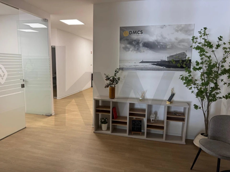 Armazém para Arrendamento em Custóias, Leça do Balio e Guifões Foto 10