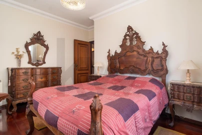 Moradia T4 para Venda em Mafamude e Vilar do Paraíso