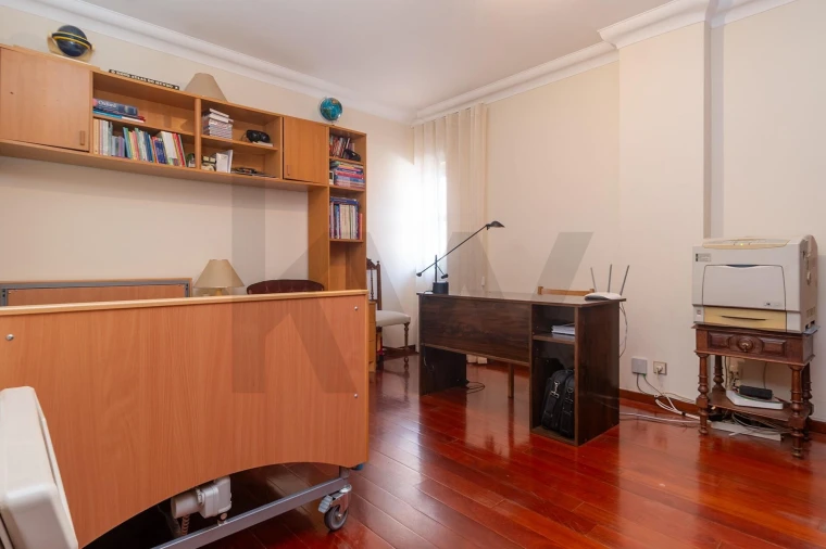 Moradia T4 para Venda em Mafamude e Vilar do Paraíso Foto 43