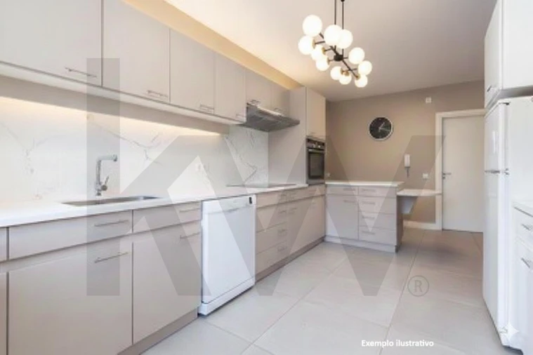 Moradia T4 para Venda em Mafamude e Vilar do Paraíso Foto 21